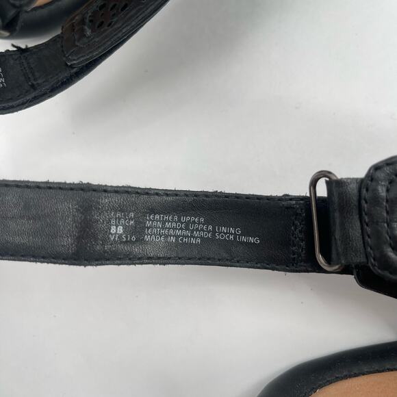 EARTH Calla Wedge Sandals Size 8 Black Perforated Leather Suede Casual Comfort - Picture 4 of 11